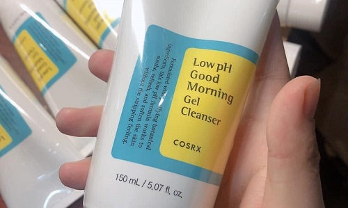 Cách dùng sữa rửa mặt Cosrx Low pH Good Morning?-1